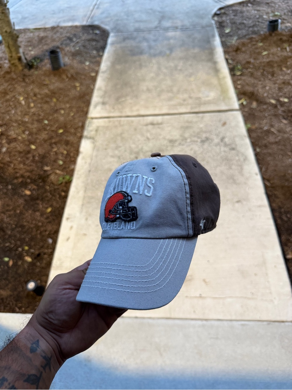 NFL Cleveland Browns Gray and Brown Two-Tone Embroidered Cap